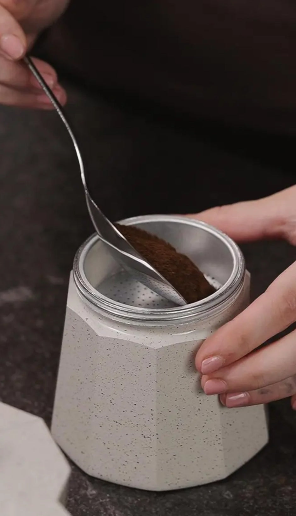 Cafeteira Italiana de Alumínio Verona Vanilla - 06 Xíc.