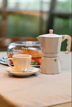 Cafeteira Italiana de Alumínio Verona Vanilla - 06 Xíc.